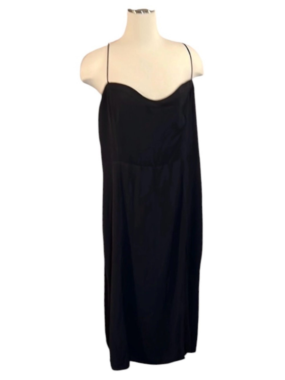Abercrombie & Fitch NWT Women’s Elegant Black Spaghetti Strap lingerie nightgown